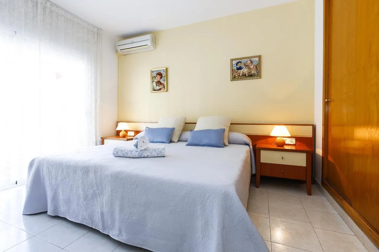 Gongora Planet Costa Dorada Apartment Cambrils